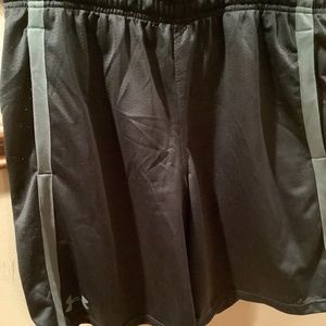 Men’s Under Armour athletic shorts